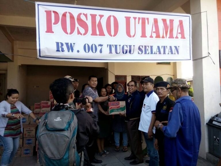 DPD NasDem Jakarta Utara Bantu Korban Kebakaran di Koja