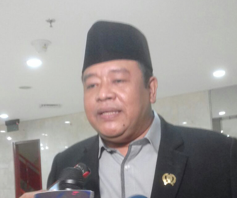 Read more about the article Bestari: Pengadaan Tenaga Ahli DPRD DKI Masih Dikaji