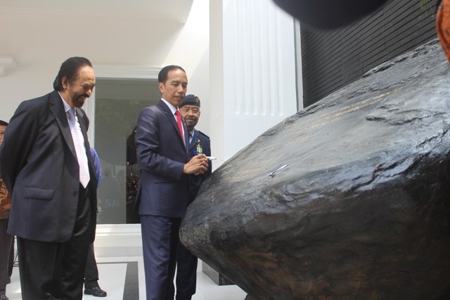 Read more about the article Jokowi Resmikan Akademi Bela Negara Partai Nasdem
