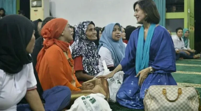 Membangun Kesadaran Perempuan Terhadap Bahaya Kanker Sejak Dini