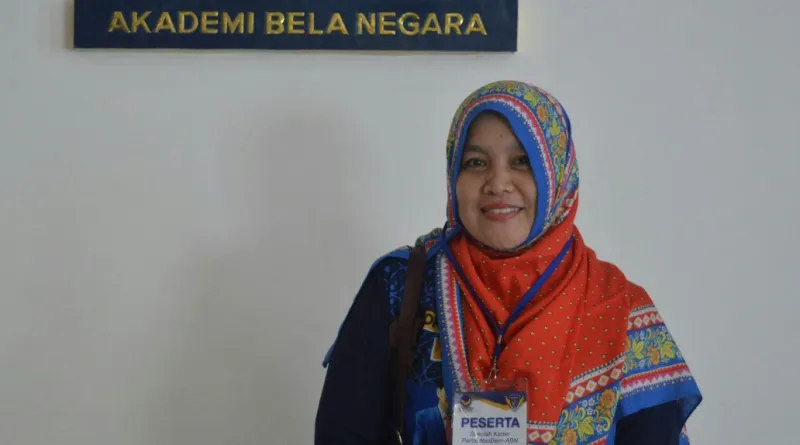 Read more about the article Demi Ikut Sekolah Kader, Apry Rela Kost dan Bawa Ketiga Anaknya