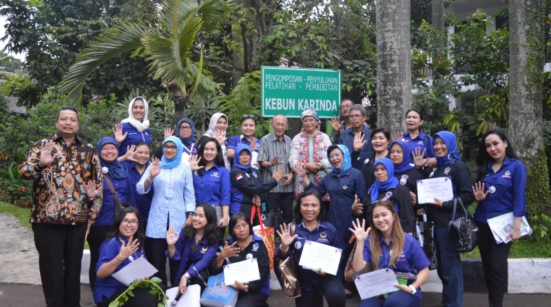 You are currently viewing Peduli Lingkungan, NasDem DKI Ikuti Pelatihan Pengelolaan Sampah