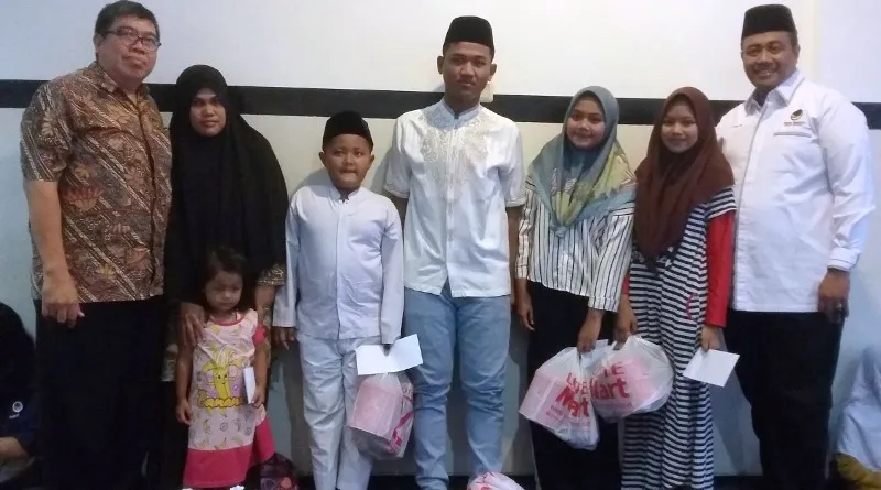You are currently viewing NasDem Jakbar Berbagi Tiada Henti
