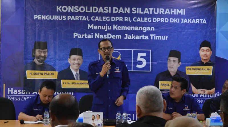 Read more about the article Hasan Aminuddin Ajak Caleg Bangun Kolektivitas