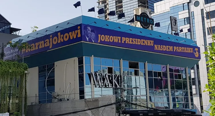 Read more about the article Karna Intensif Kampanyekan NasDem dan Jokowi