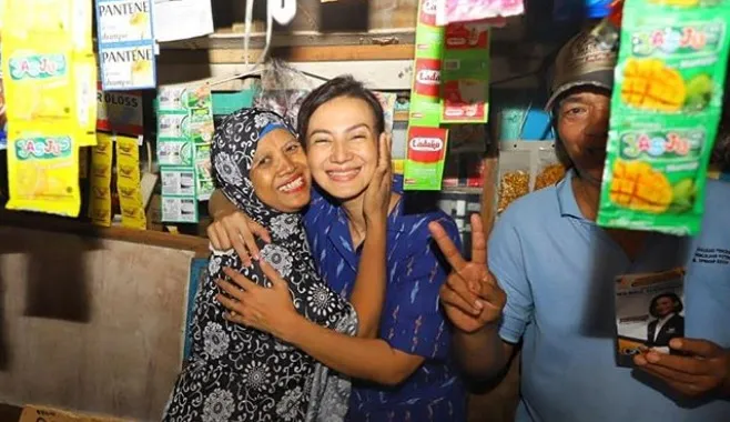 Read more about the article Semangat Wanda Hamidah Dorong Perempuan Berwirausaha