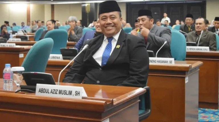 Dinyatakan Lolos, Abdul Azis Muslim Kembali Duduk di Kursi DPRD DKI