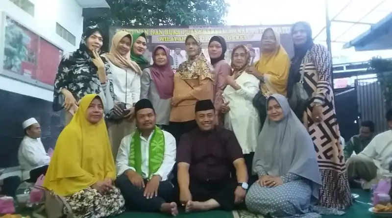 Read more about the article Berkah Ramadan, Abdul Azis Gelar Bukber dan Santunan Anak Yatim