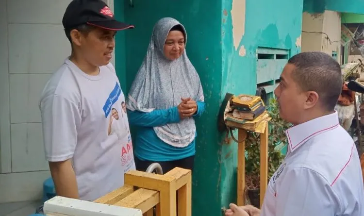 Read more about the article Wibi Sambangi Keluarga Korban Banjir di Cipinang