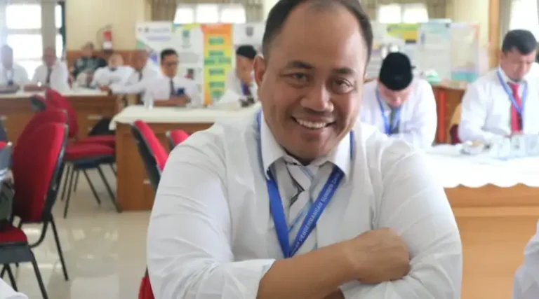 NasDem Nilai Keinginan Anies Izinkan Ojol Angkut Penumpang Menabrak Aturan