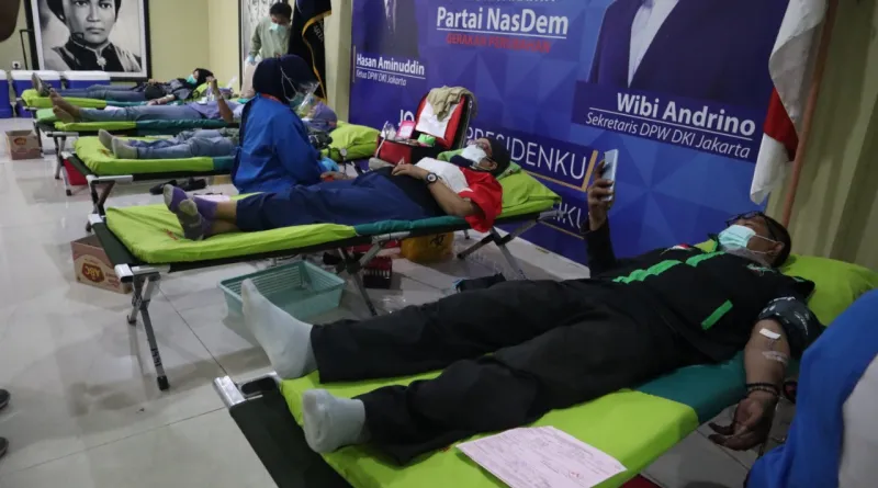 Read more about the article Peringati Sumpah Pemuda, NasDem DKI Gelar Donor Darah