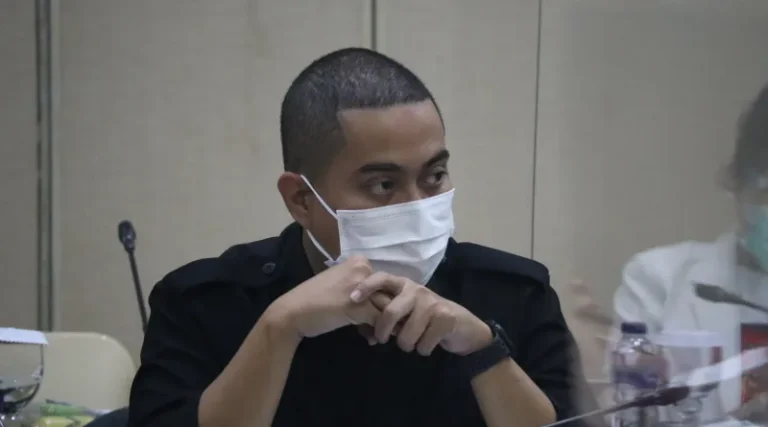 PPKM Tak Lebih dari PSBB yang Dimodifikasi