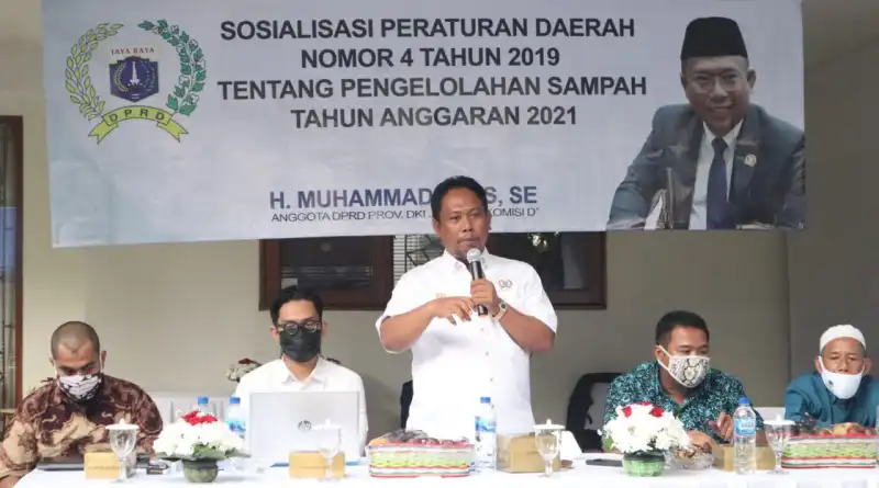 Read more about the article Gelar Sosperda, Idris Ingin Ada Perubahan dalam Pengelolaan Sampah di DKI