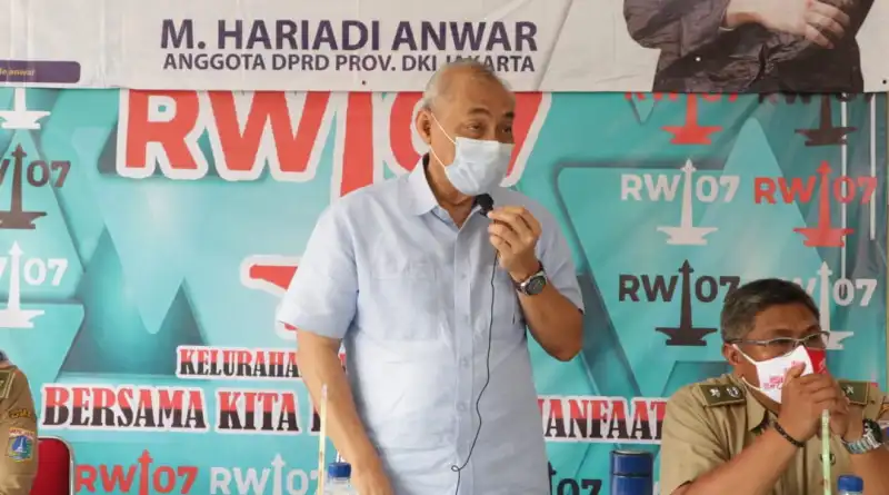 You are currently viewing Hariadi Anwar Dorong Pemuda Aktifkan Taman Baca