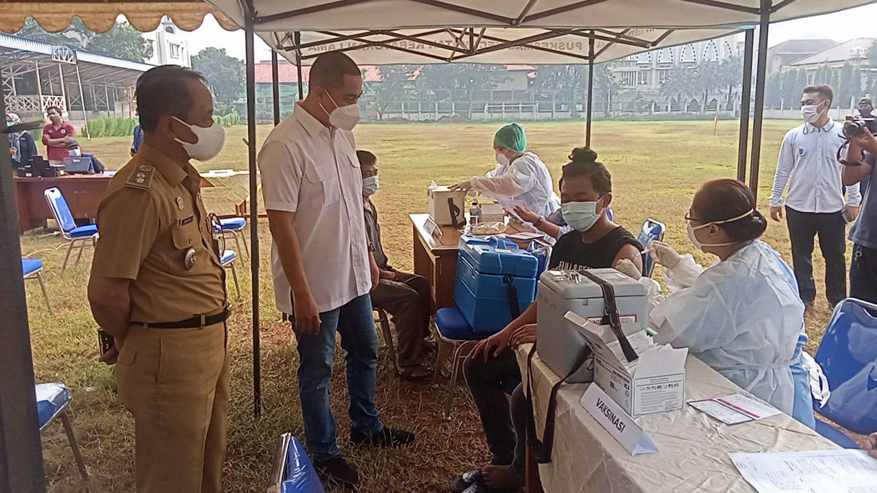 Read more about the article Percepat Pemberian Vaksin, NasDem Gelar Vaksinasi Keliling