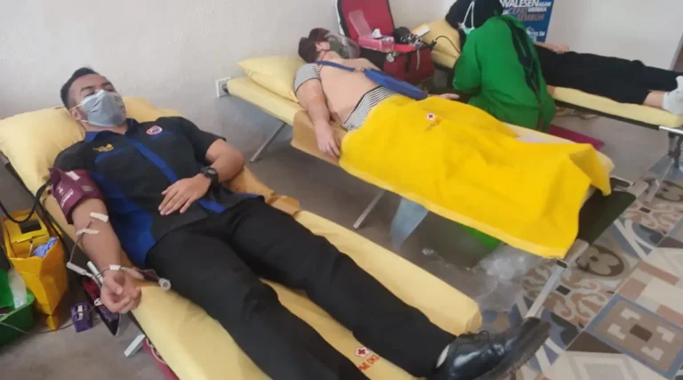 Garda Pemuda NasDem DKI Gelar Donor Plasma Konvalesen