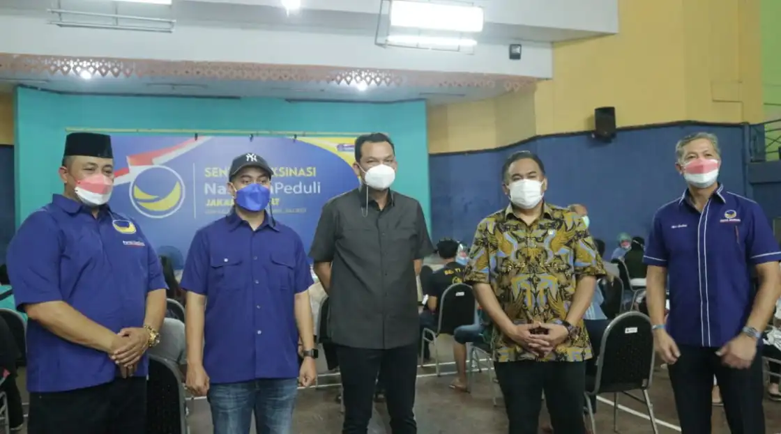 Read more about the article Sentra Vaksinasi NasDem juga Menyasar ke Wilayah Luar Jakarta