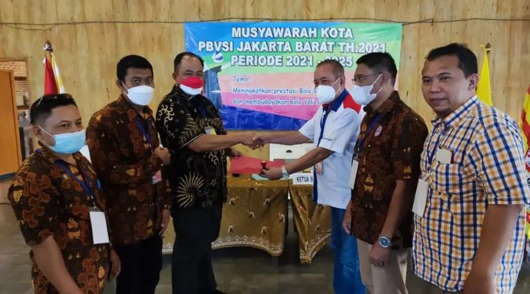 Terpilih jadi Ketua PBVSI Jakbar, Abdul Azis Siap Cetak Atlet Voli Berprestasi