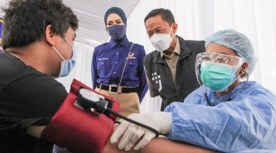 Read more about the article Garda Pemuda NasDem Bantu Vaksinasi 2,7 Juta Warga DKI