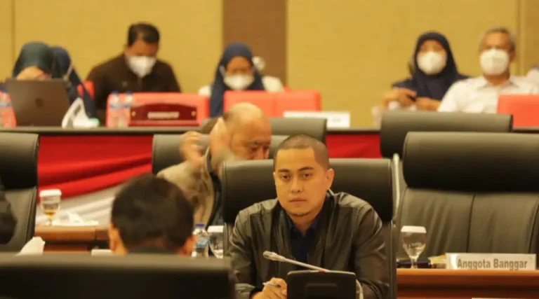 Kualitas Sinyal Buruk, Wibi minta Layanan JakWifi Diperbaiki