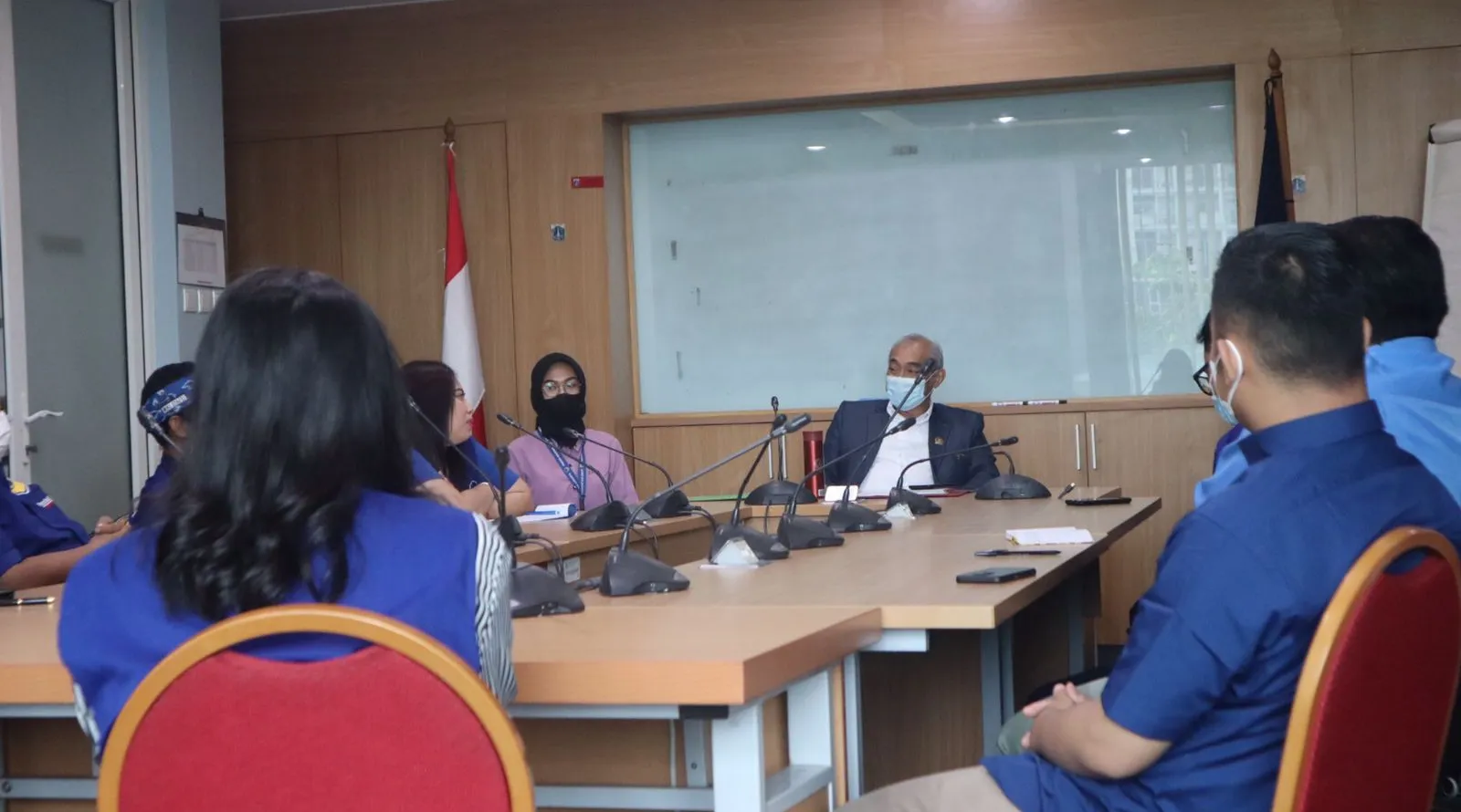 Read more about the article Tingkatkan Sinergitas, Liga Mahasiswa NasDem Jakpus Audiensi ke Kantor Fraksi NasDem DKI