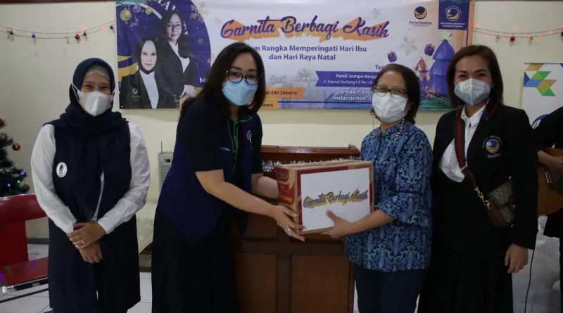 Read more about the article Garnita NasDem DKI Berbagi Kasih kepada Panti Jompo Karya Kasih