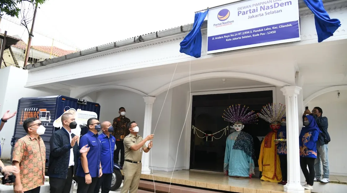 Read more about the article Resmikan Kantor Baru, NasDem Jaksel Semakin Dekat dengan Rakyat