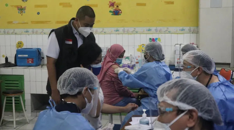Read more about the article 8.164 Warga Telah Disuntik Vaksin Booster NasDem Jakarta