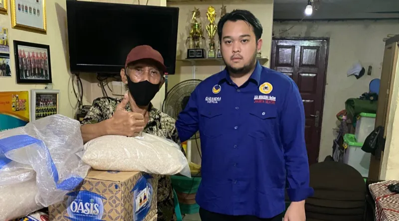 Read more about the article LMN Jaksel Salurkan Bantuan untuk Korban Kebakaran Bukit Duri