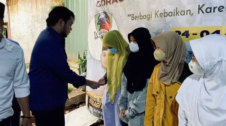 Berkah Ramadan, LMN Jaksel Berbagi kebahagiaan Bersama Anak Yatim