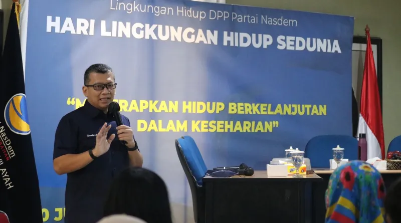 Read more about the article Peduli Lingkungan, Ketua NasDem DKI Ajak Masyarakat Terapkan Gaya Hidup Berkelanjutan