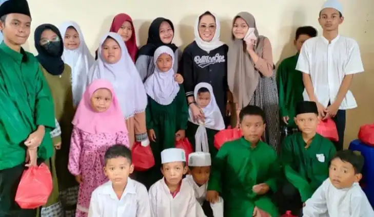 Read more about the article Momentum Bulan Muharram, Politisi NasDem Santuni Ratusan Anak Yatim