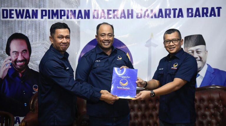Struktur DPD NasDem Jakbar Resmi Dikukuhkan