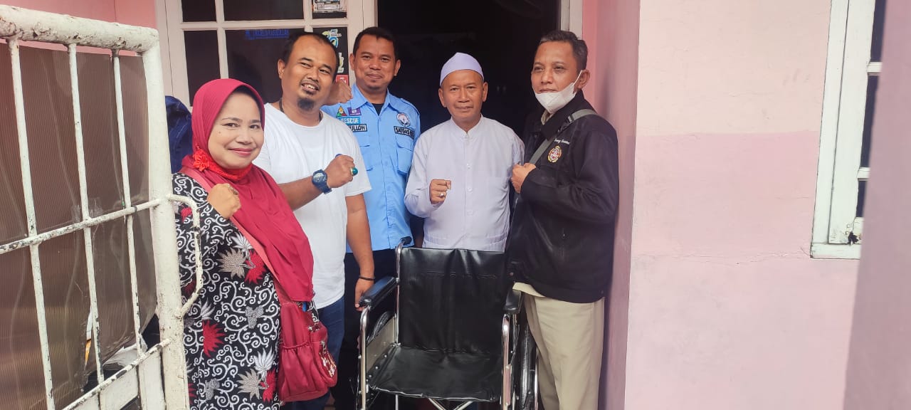 Read more about the article <strong>Jupiter Kolaborasi dengan Dinas Sosial DKI Salurkan Bantuan Kursi Roda</strong>