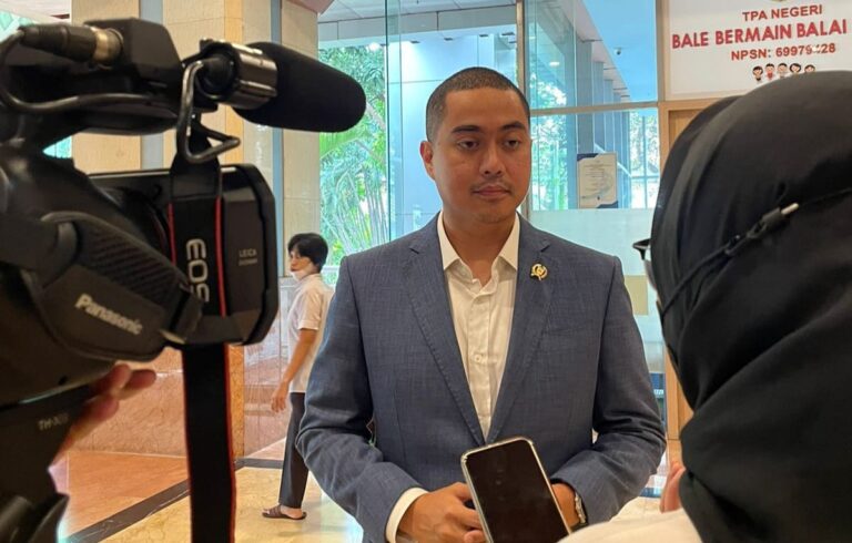 Tudingan Terhadap Anies Soal Kebakaran Depo Plumpang Hilangkan Akal Sehat