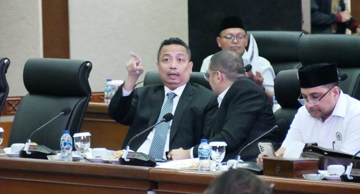 Read more about the article Legislator NasDem Minta Pemprov DKI Fokuskan Anggaran Jalan Rusak dan Banjir