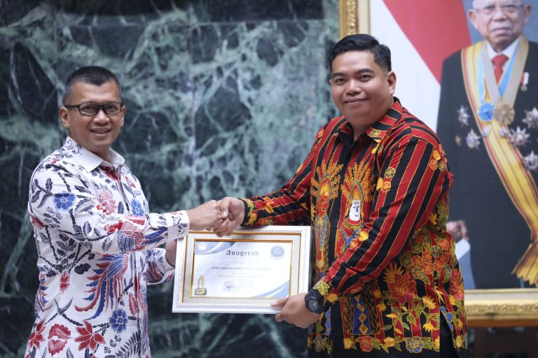 Hattrick, DPW Partai NasDem Jakarta Raih Anugerah Keterbukaan Informasi Publik Ketiga Kalinya