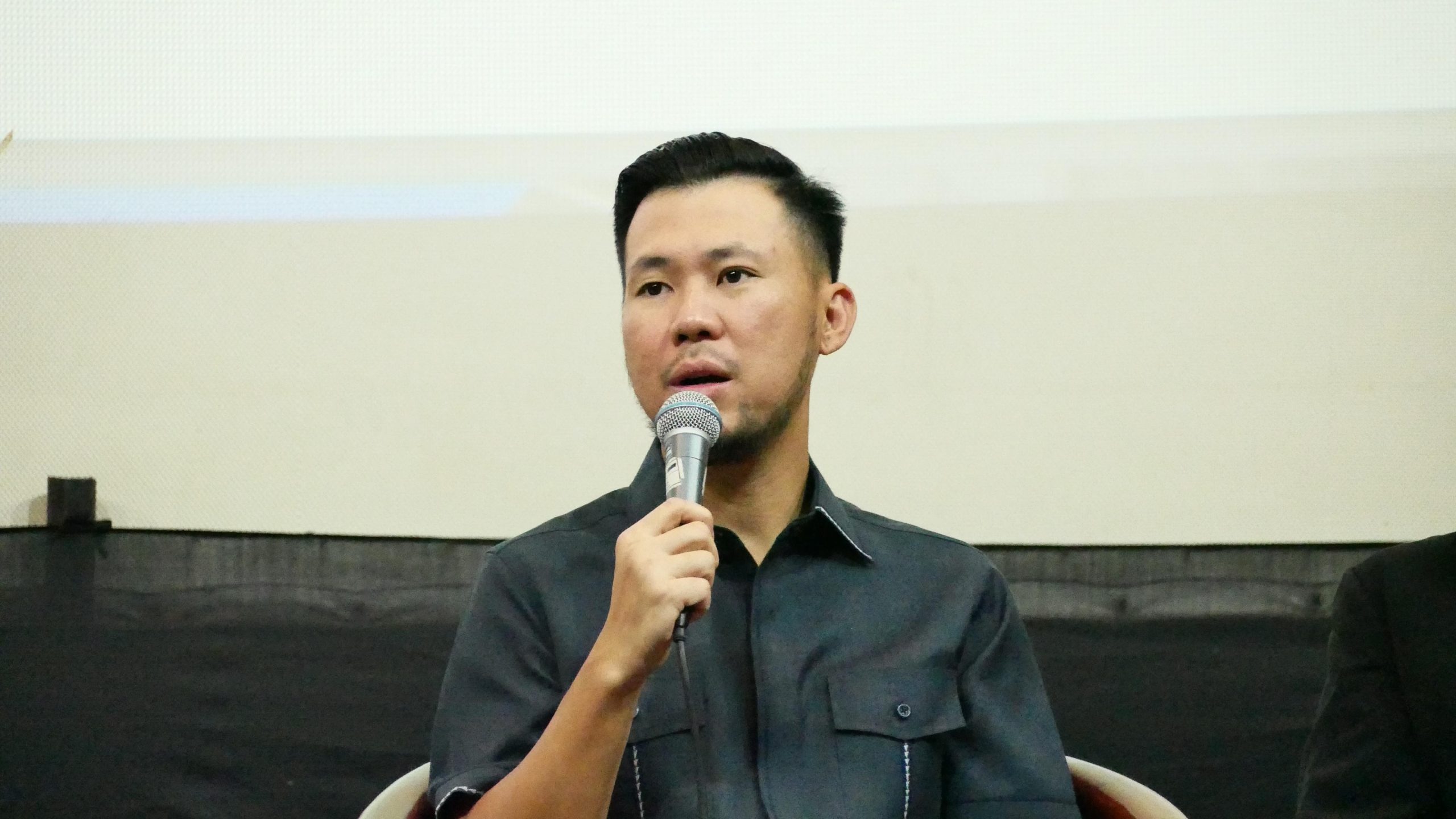 You are currently viewing Kecam Pengusiran Warga Kampung Bayam, Jupiter: Tidak Manusiawi dan Timbulkan Trauma Seumur Hidup