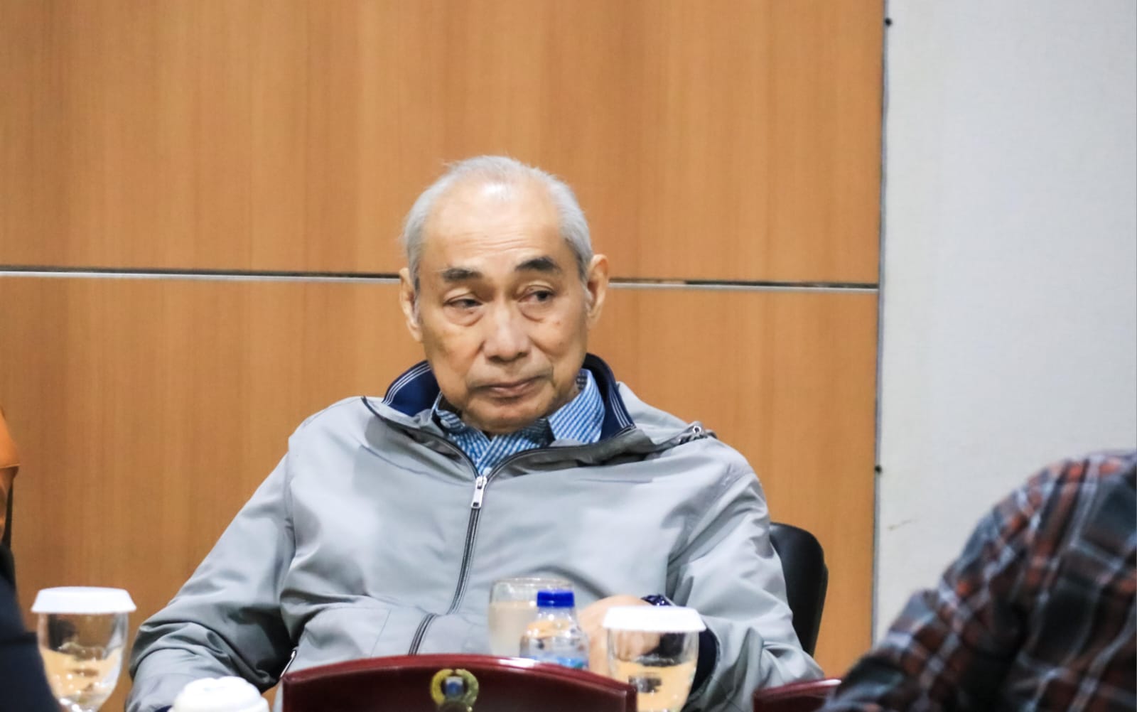 You are currently viewing Ribuan Guru Honorer Jakarta Diberhentikan, NasDem: Dunia Pendidikan Sedang Tidak Baik-baik Saja