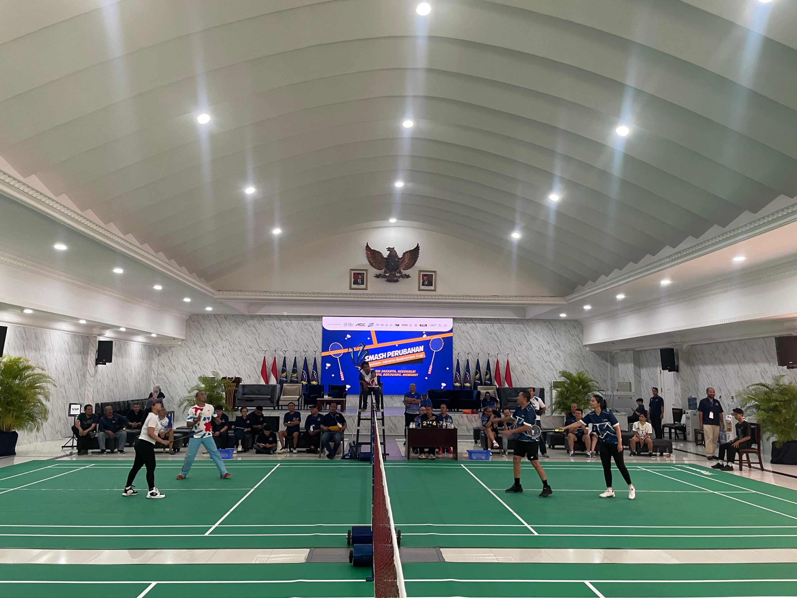 Read more about the article 64 Tim Ganda Campuran Ramaikan Smash Perubahan NasDem Badminton Cup