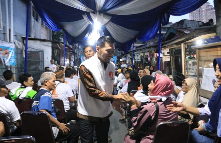 Jupiter Sampaikan Program Sekolah Gratis untuk Semua Warga Jakarta di Tasyakuran RIDO