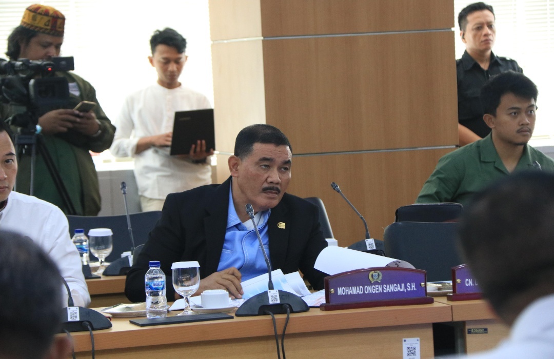 Read more about the article Ongen Sangaji Minta BPBD Siapkan Tenda Khusus Ibu Hamil dan Anak-Anak Saat Ada Bencana