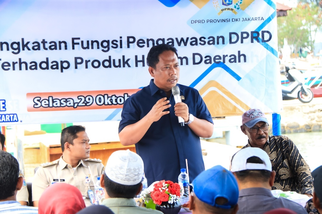 Read more about the article Cegah Penumpukan, Legislator NasDem Usul Ada Pelabuhan Sampah di Pulau Kelapa