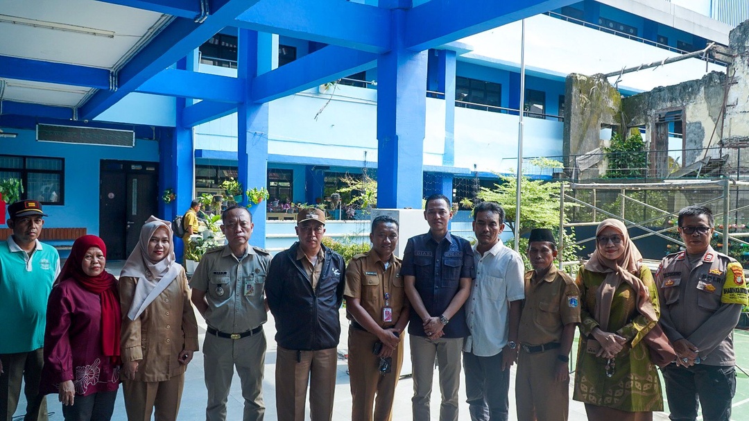Read more about the article Bangunan Cagar Budaya SMPN 32 Jakarta Ambruk, DPRD DKI Pastikan Pemugaran Segera Dilakukan