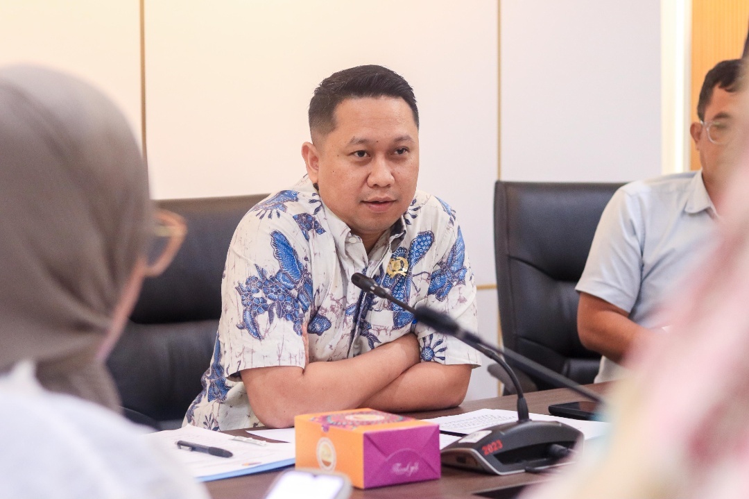 Read more about the article NasDem Jakarta Sambut Baik Program Pemutihan Ijazah yang Tertahan