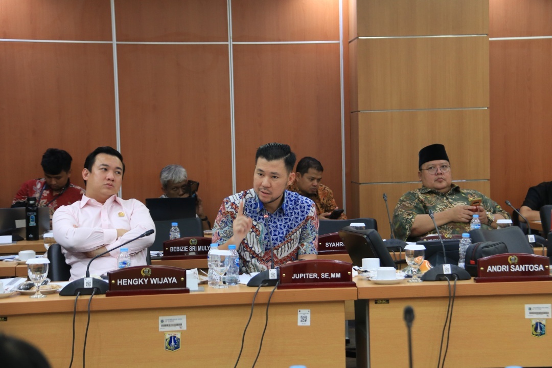 You are currently viewing Parkir Liar Kian Marak, Jupiter Minta Dishub Jakarta Gencarkan Patroli Derek
