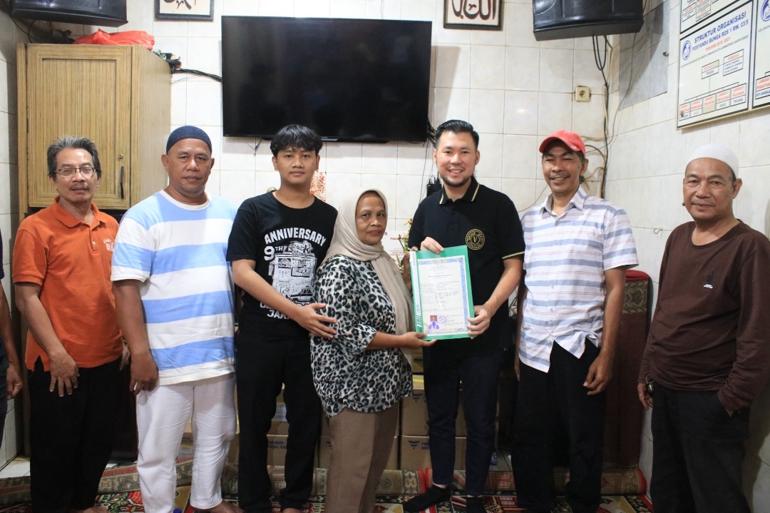 You are currently viewing Jupiter Bantu Tebus Ijazah Siswa Ditahan Sekolah