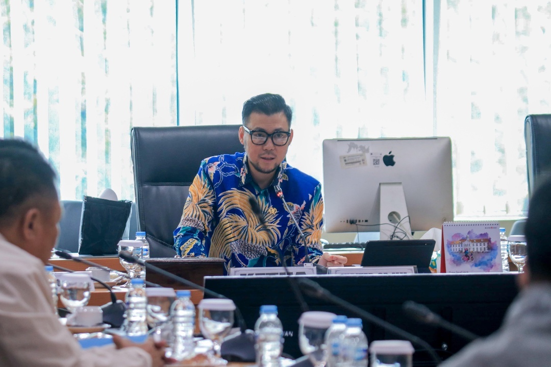 Read more about the article Pansus Parkir Berlanjut, Bahas Potensi Pendapatan hingga Revisi Perda