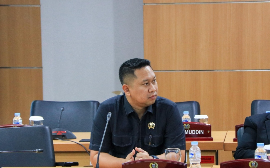 Read more about the article Proyek Pembangungan Sekolah Tak Sesuai Standar, Gusti Arief Minta Kontraktor Bertanggung Jawab