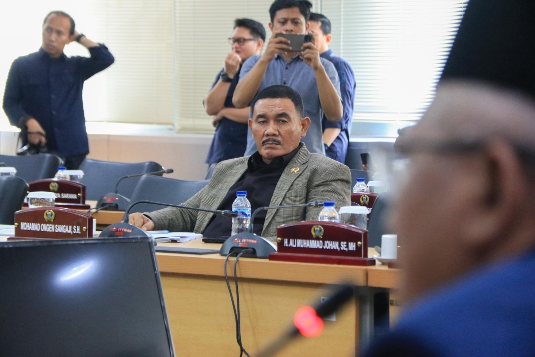 Read more about the article Ongen Sangaji Nilai Penambahan Satpol Pariwisata Tidak Prioritas